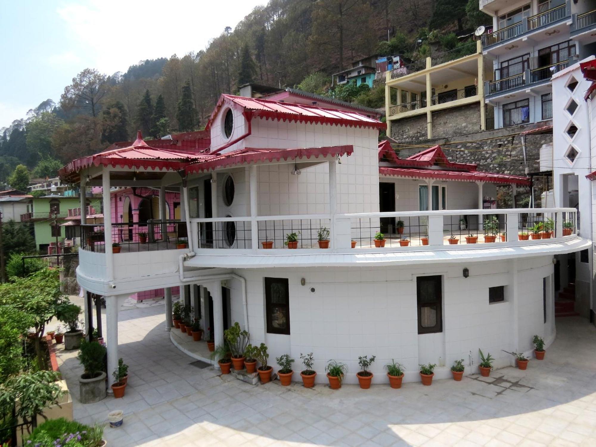 Hotel Haya Palace 나이니탈 외부 사진